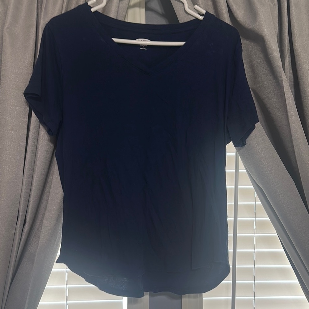 Old Navy Women's Dark Blue V-Neck Tee